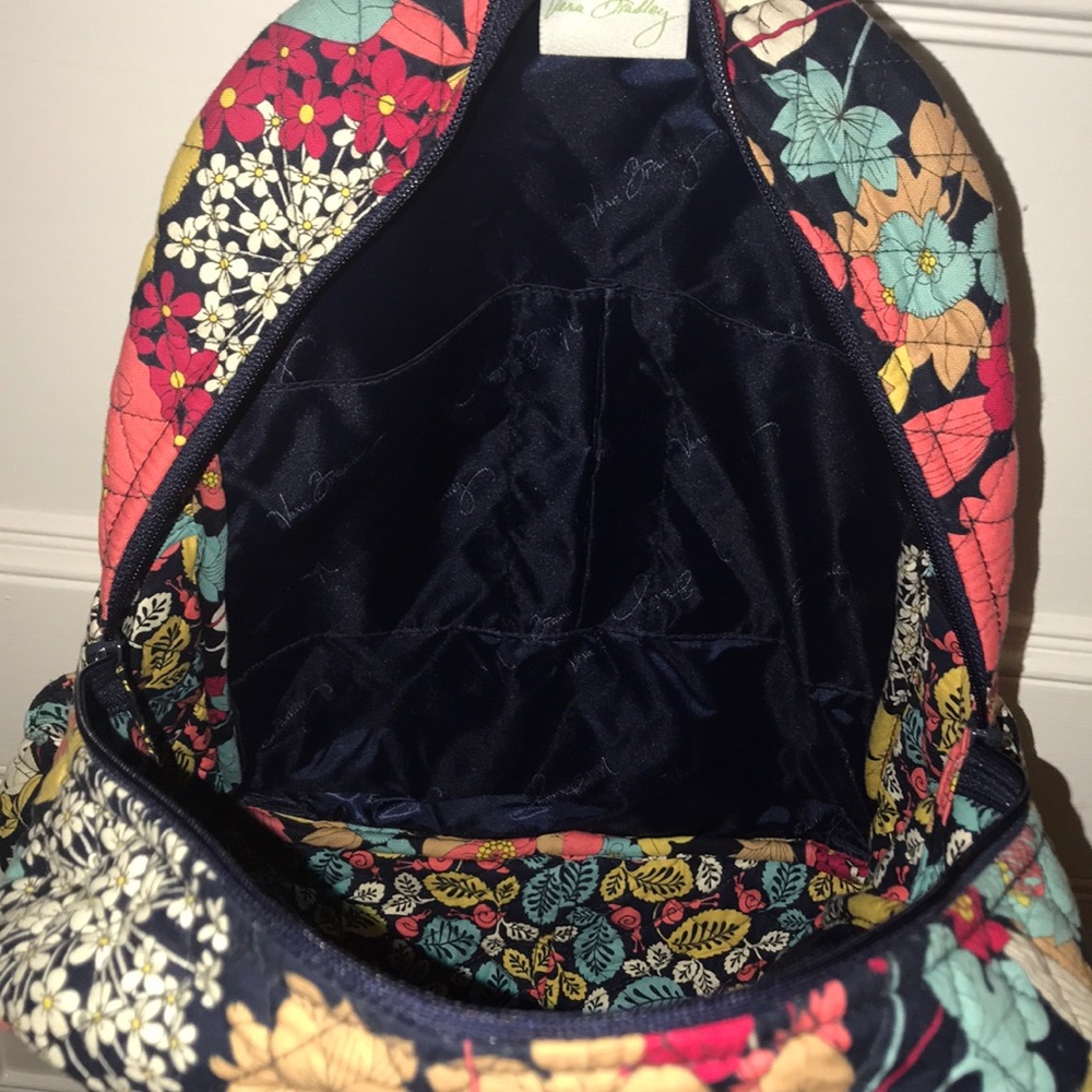 Vera Bradley Backpack - Picture 5 of 5